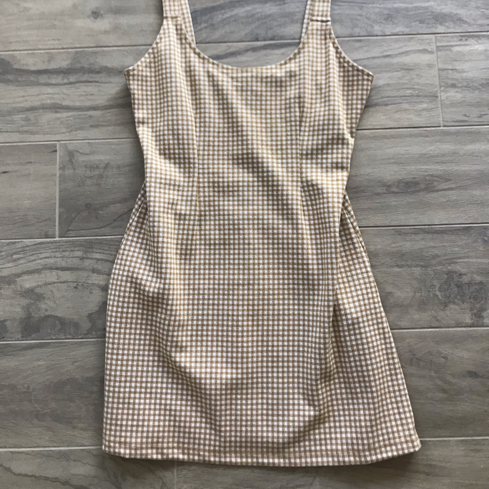 Forever21 women’s mini dress - medium